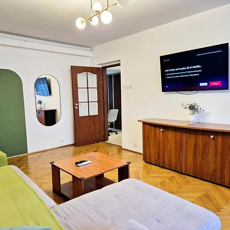 Tranquil Unirii Residence - Elegant & Spacious Living With Parking Steps From Parliament Bucureşti Eksteriør bilde