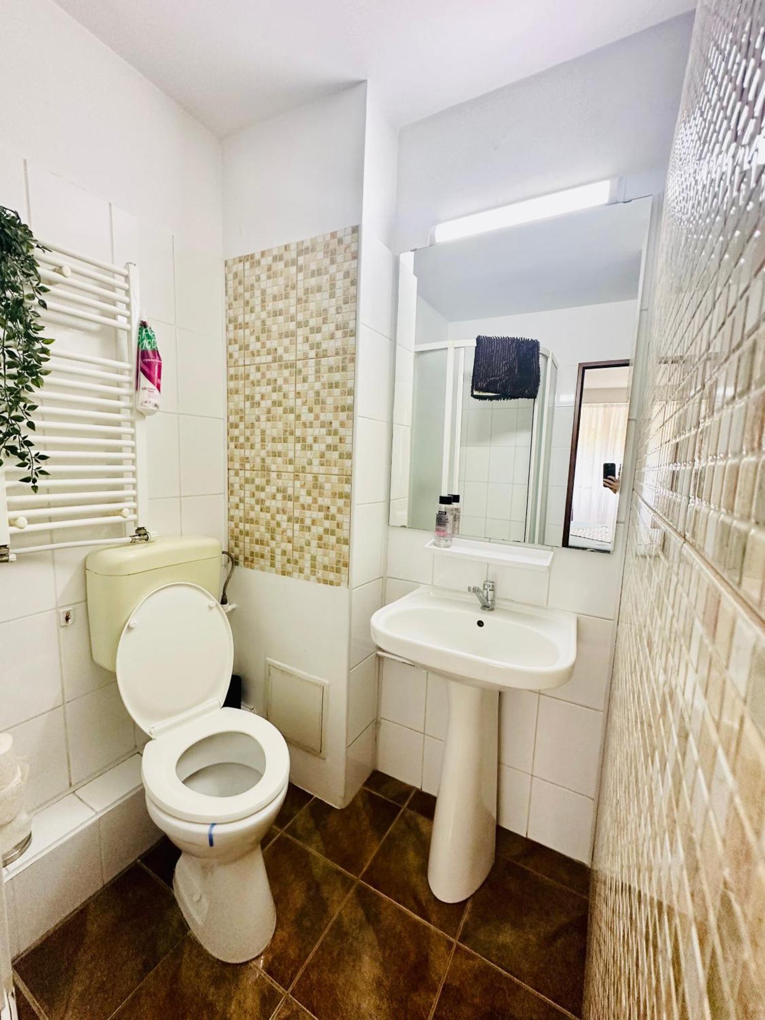 Tranquil Unirii Residence - Elegant & Spacious Living With Parking Steps From Parliament Bucureşti Eksteriør bilde
