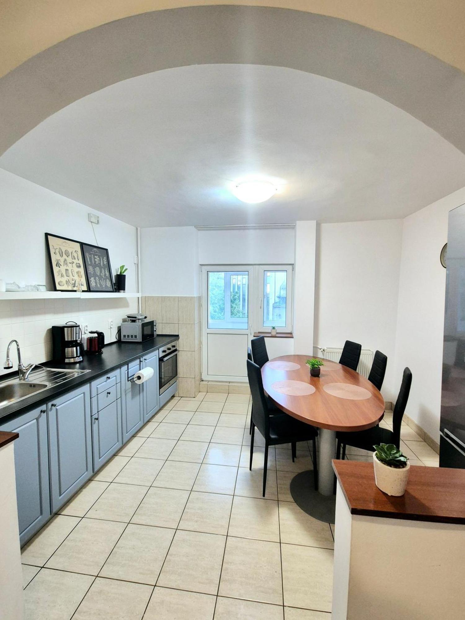 Tranquil Unirii Residence - Elegant & Spacious Living With Parking Steps From Parliament Bucureşti Eksteriør bilde
